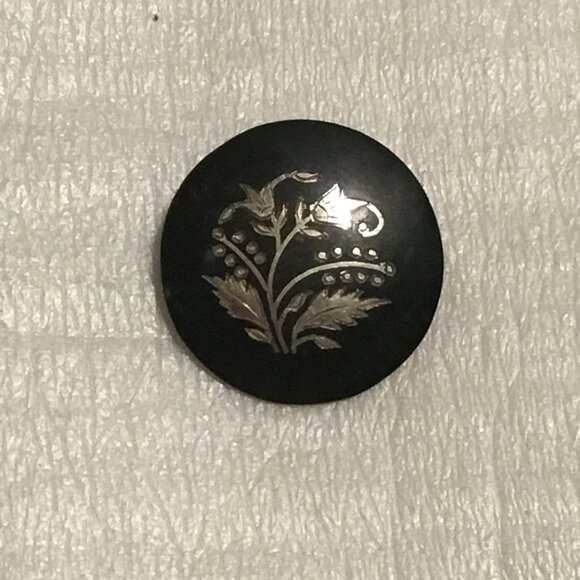 Antique and rare Victorian sterling silver Niello brooch with floral decoration